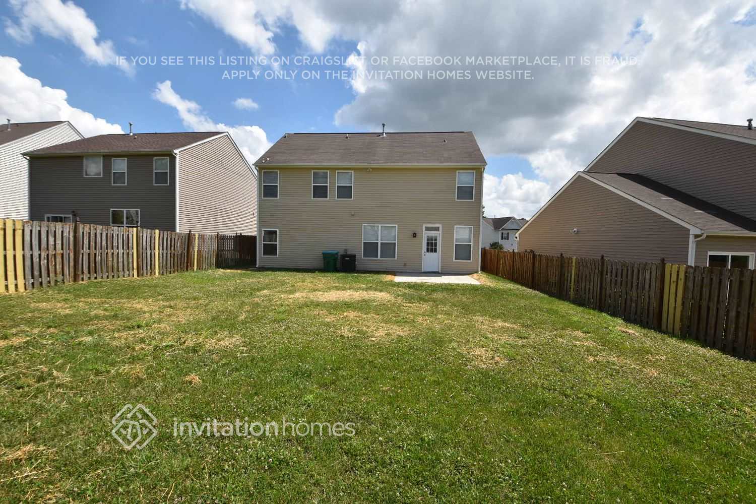 Building Photo - 2033 Moss Creek Dr