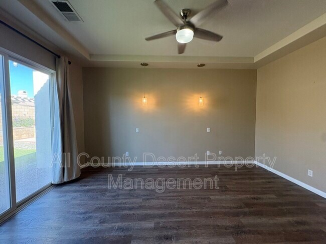Building Photo - 79902 Barcelona Dr