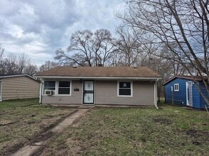 Building Photo - 3326 Delaware St