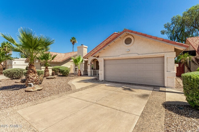 Building Photo - 7139 W McRae Way