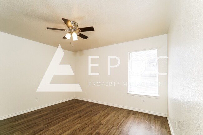 Building Photo - 2507 Lain Dr