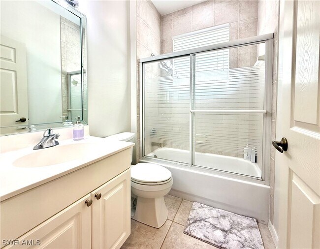 Building Photo - 6325 Wilshire Pines Cir