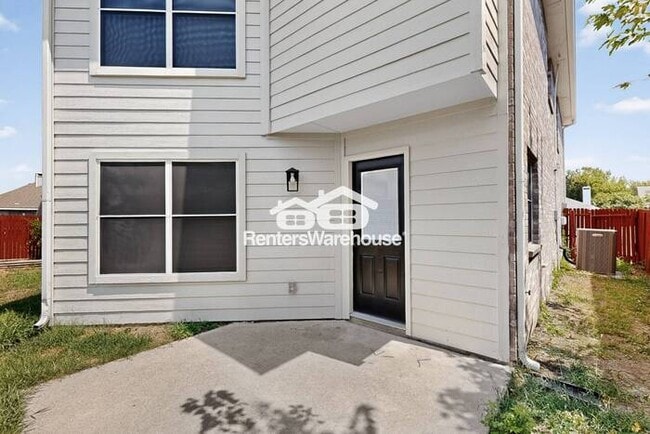 Building Photo - Completely Decked Out 2 Story 4 Bed Home