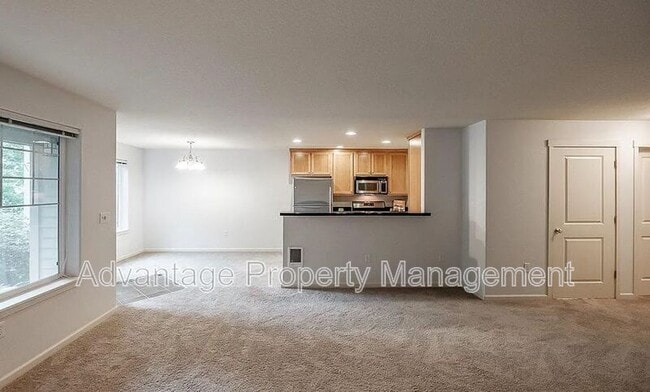 Building Photo - 6298 SW Grand Oaks Dr