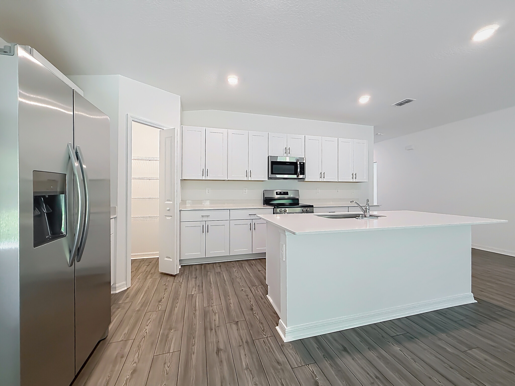 Building Photo - 1352 NW 48th Ter