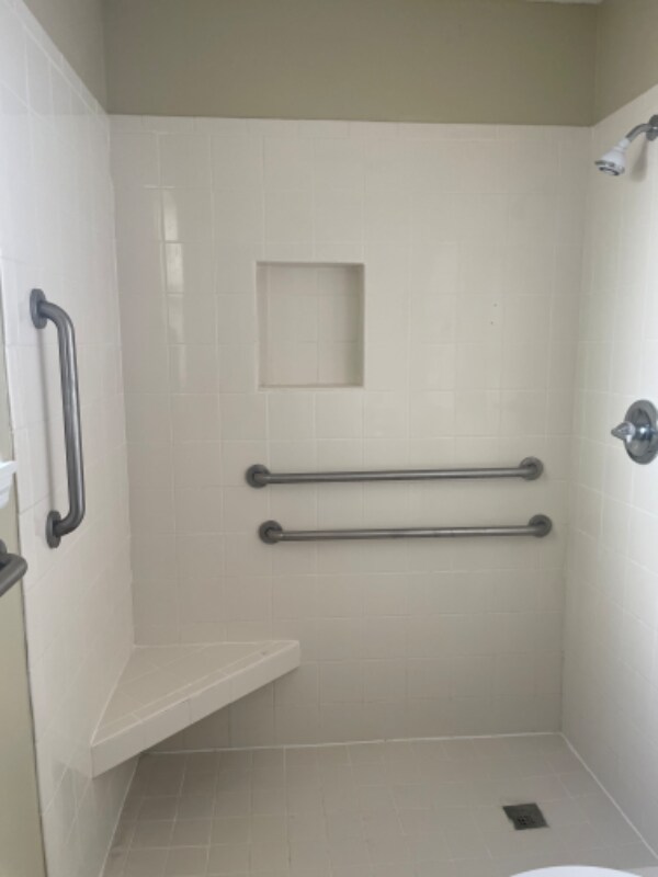 Building Photo - 1931 Stuart Ave