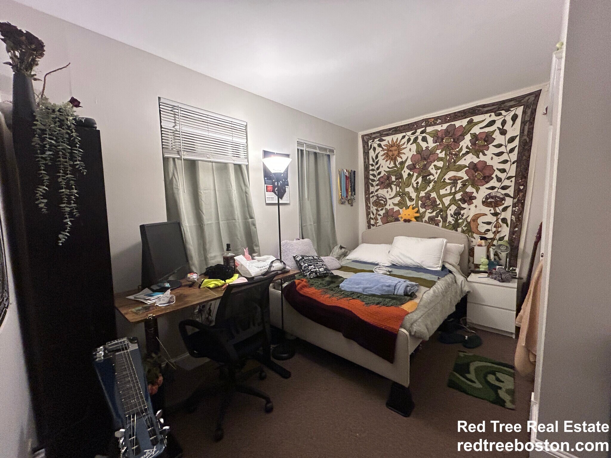 Building Photo - 822 Beacon St