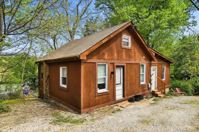 Building Photo - 5067 E Miami River Rd