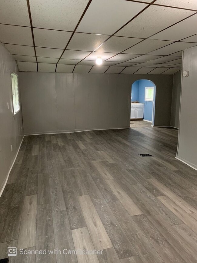Building Photo - Great 3 bedroom 1 bath house for rent!