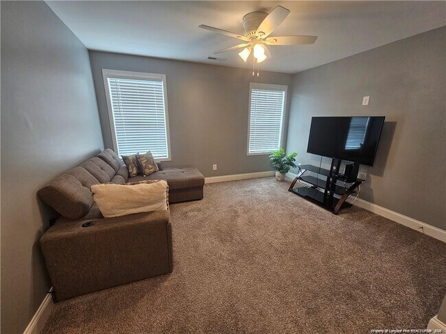 Building Photo - 181 Pendleton St