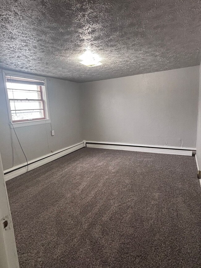 Building Photo - 108 11th Ave SE