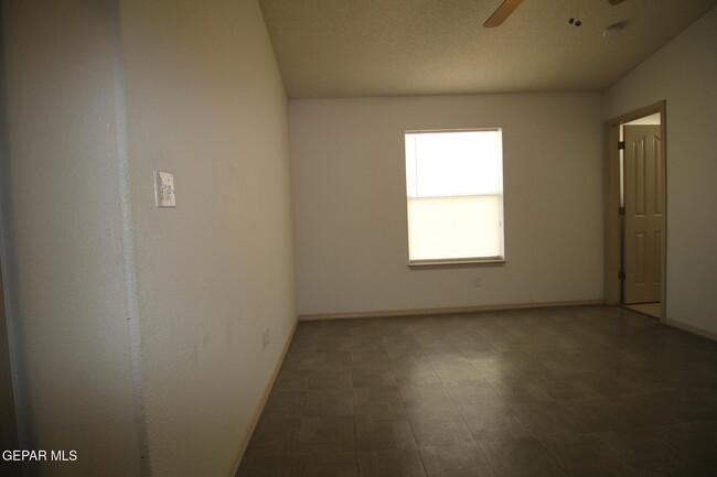 Building Photo - 14009 Robert Ituarte Dr