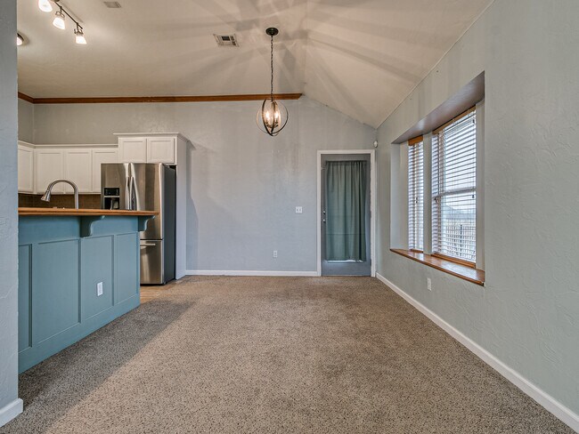 Building Photo - 4117 Green Apple Dr