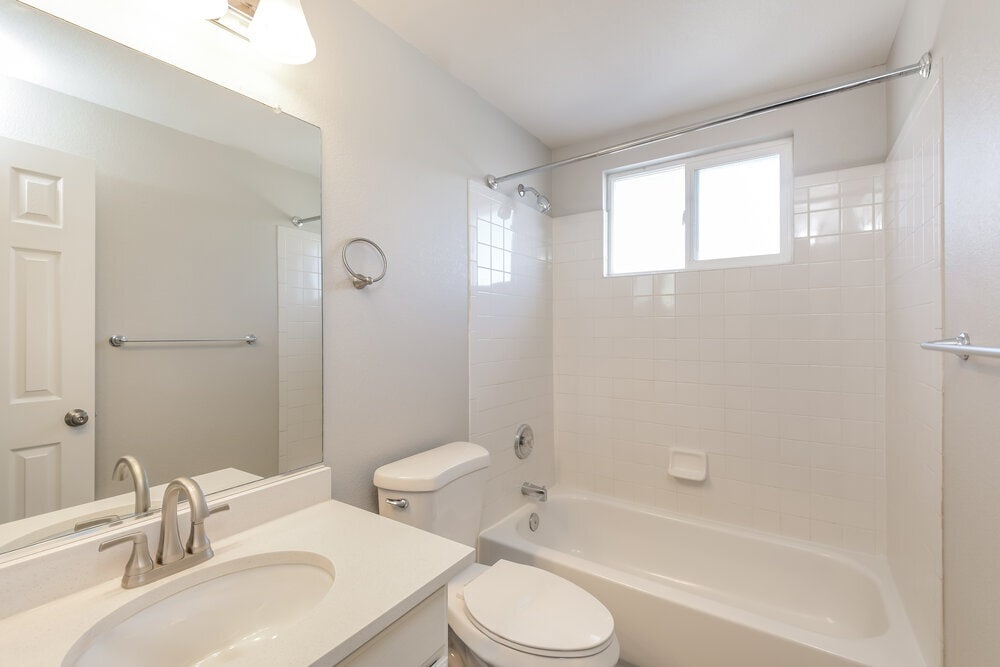 Building Photo - 13587 Bellaire St