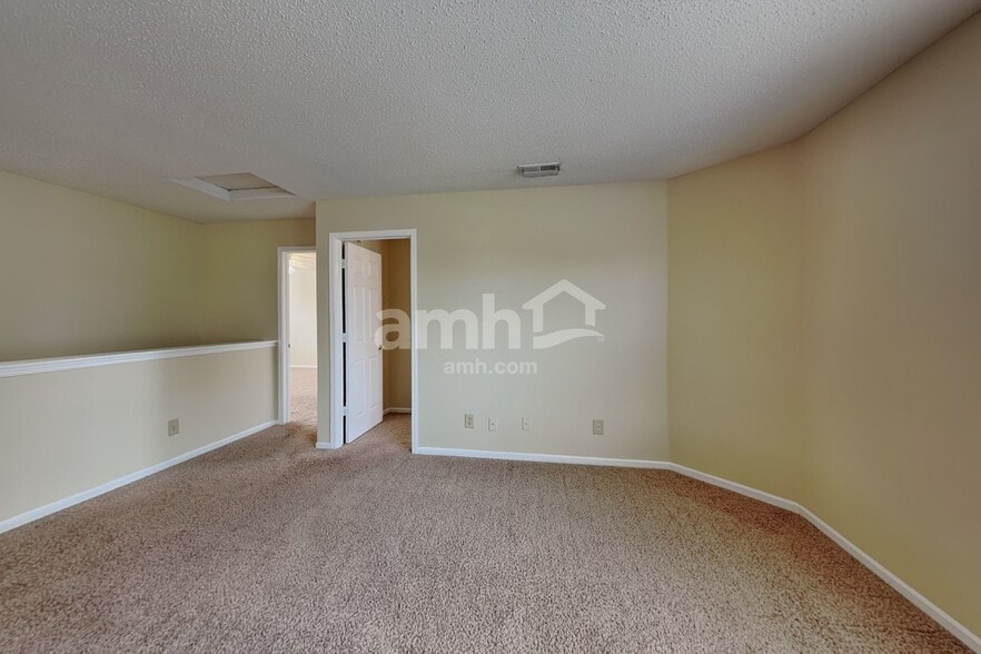 Building Photo - 14470 Angel Berry Cir