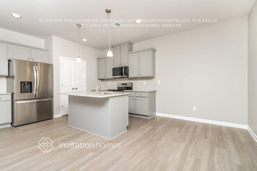 Building Photo - 106 Streambank Ct