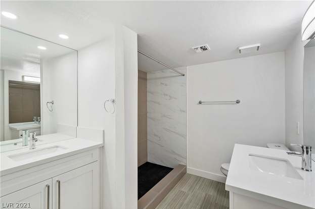 Building Photo - 3749 Carlyle Dr