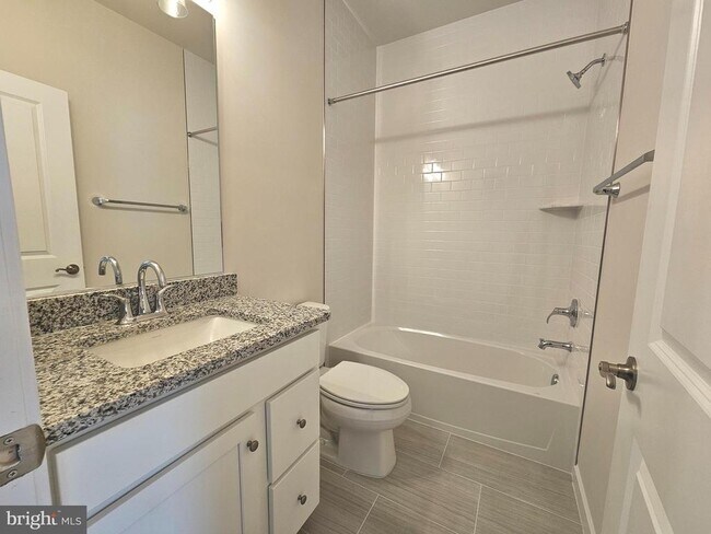 Building Photo - 3622 Agate Ln