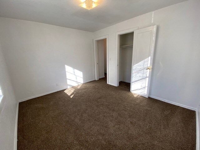 Building Photo - 2927 SW 21st St