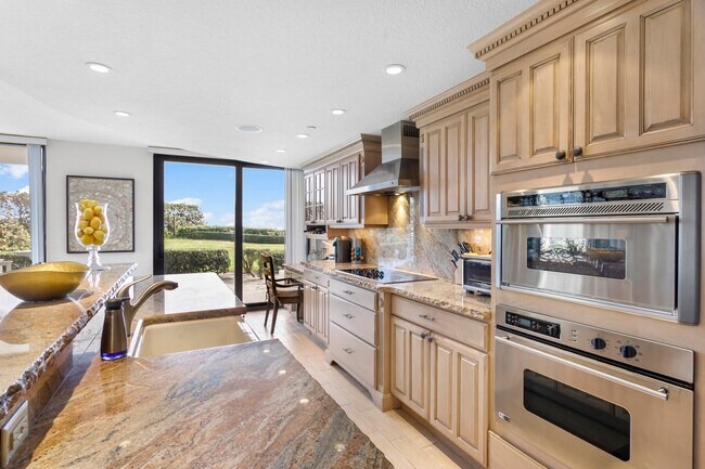 Building Photo - 3400 S Ocean Blvd