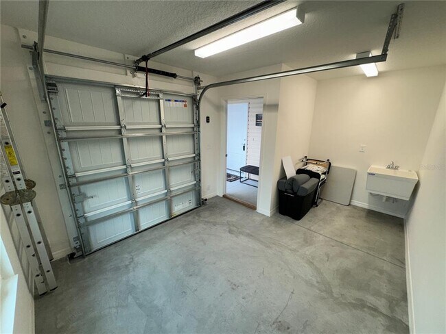Building Photo - 7715 Guarino Ln