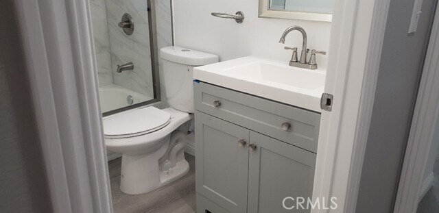 Building Photo - 10611 S Broadway