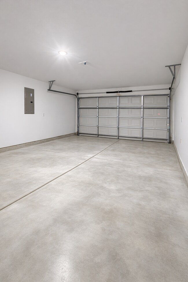 Building Photo - 89 Roseberry Cir