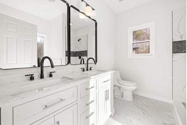 Building Photo - 4400 Ross Estates Ct SW