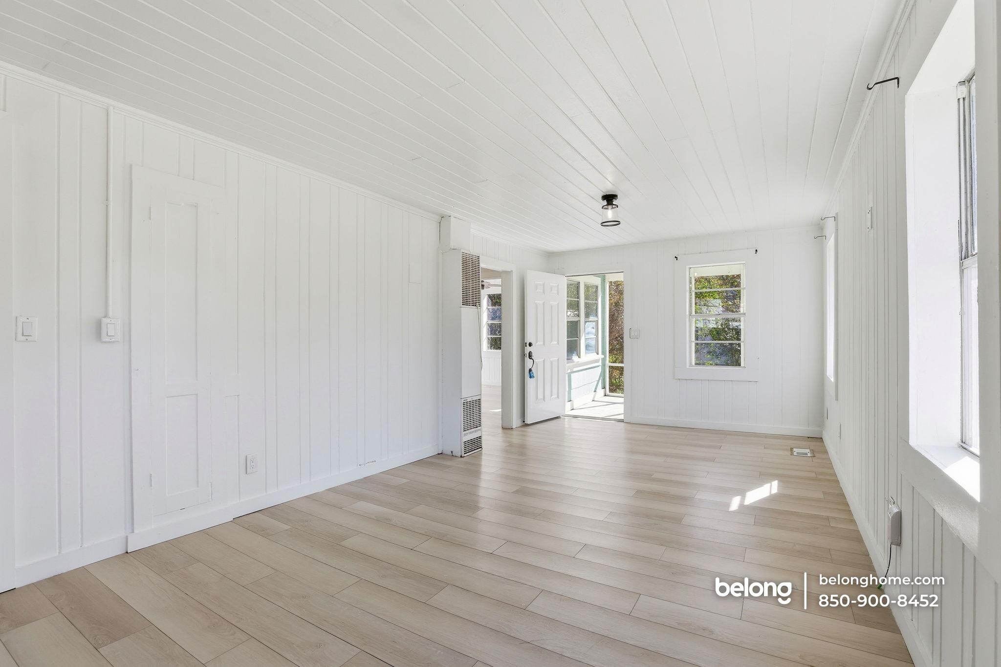 Building Photo - 16063 SE Janet St