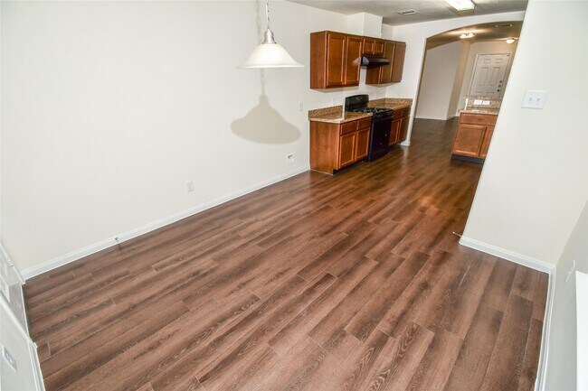 Building Photo - 3610 Bluebird Park Ln