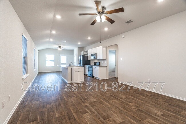 Building Photo - 11902 Mulberry Creek