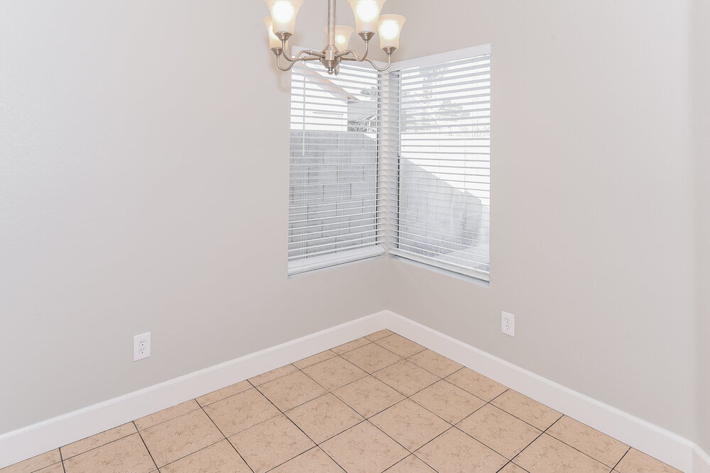 Building Photo - 5004 Crystal Breeze Ln