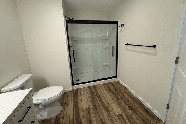 Building Photo - MOVE-IN SPECIAL! $500 OFF FIRST MONTH'S RENT! Large Townhome in North Ames