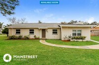 Building Photo - 1567 Lavilla St