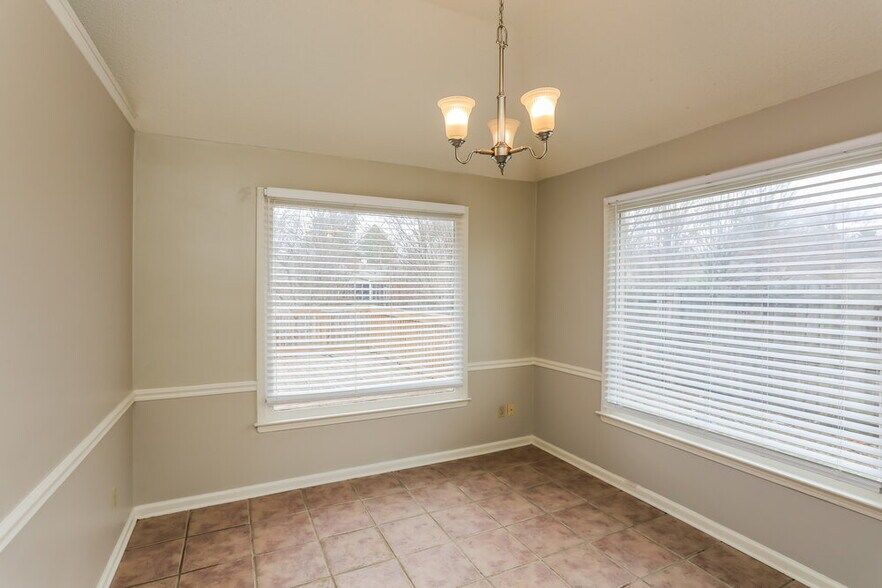 Building Photo - 8674 Leaf Manor Cove