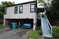 Building Photo - 419 E Gore St