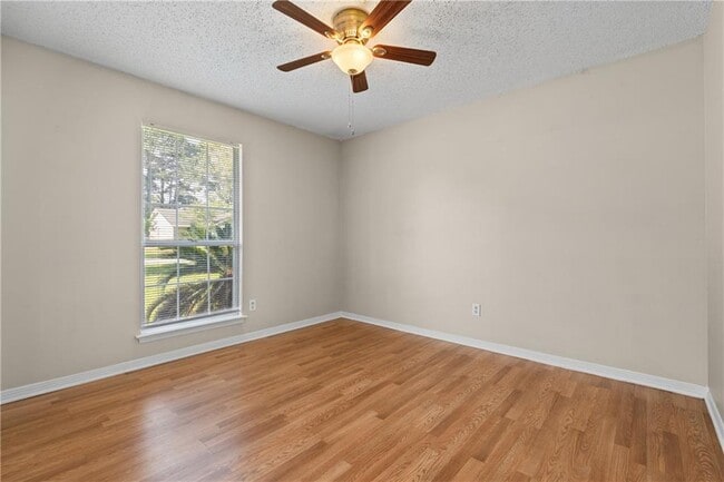 Building Photo - 9491 Burnt Pine Dr