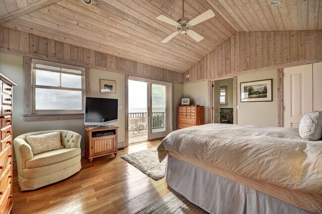 Building Photo - 155 Marine Blvd