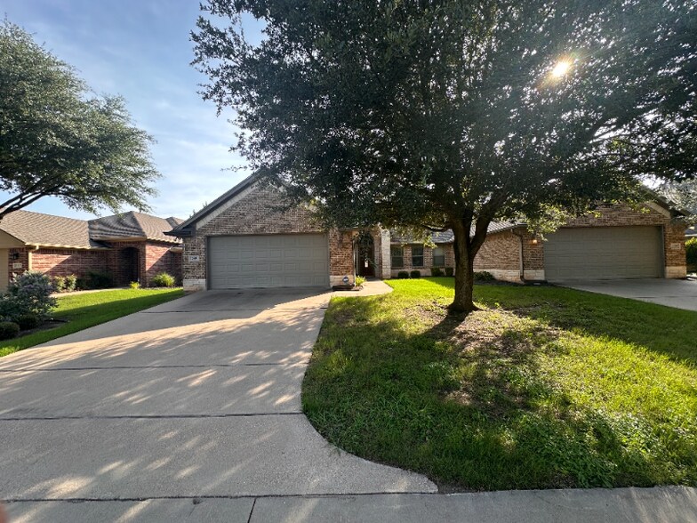 Primary Photo - 2509 Tigua Ct
