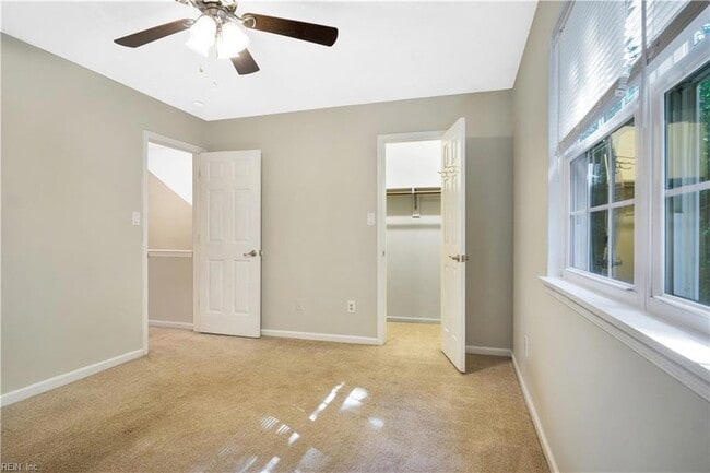Building Photo - 1628 Angel Ct