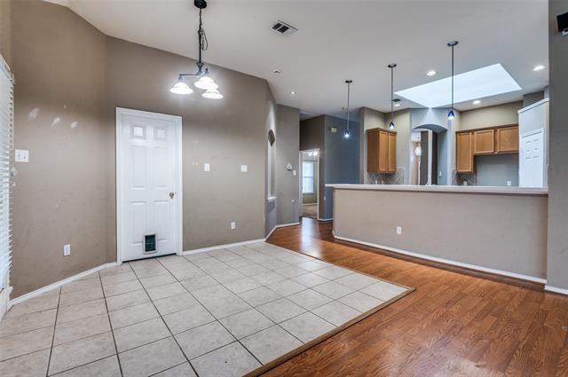 Building Photo - 5301 Rain Forest Dr