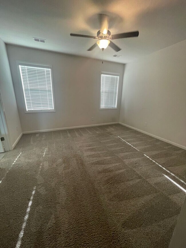 Building Photo - Lovely 3 bedroom 2 bath home  in Duncan!!!!
