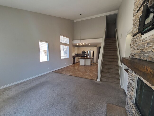 Building Photo - Great golf course views