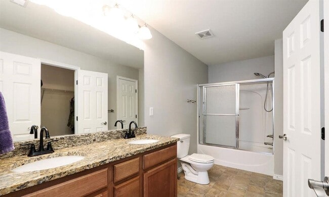 Building Photo - Italian Estates Property Management