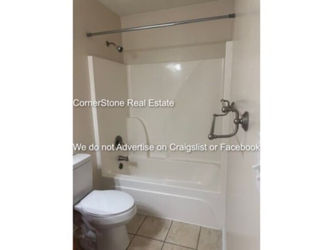 Building Photo - 6499 Chamblee Dr