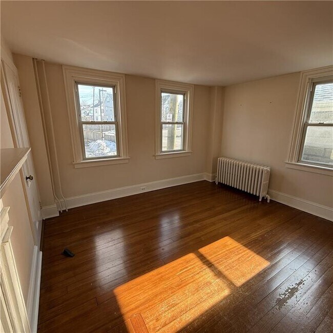 Building Photo - 1 Bartlett Ct