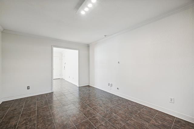 Building Photo - 5833 Birchbrook Dr