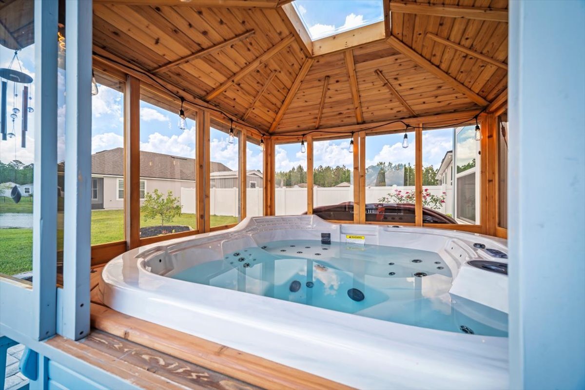 Building Photo - 2941 Oak Stream Dr