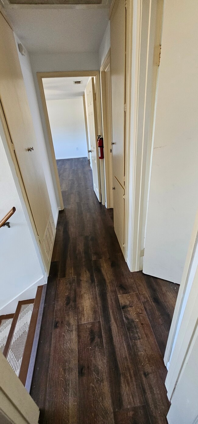 Building Photo - 8469 Tommy Dr