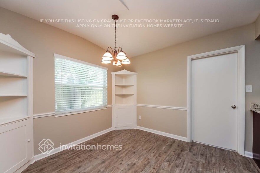 Building Photo - 1790 Viburnum Ln